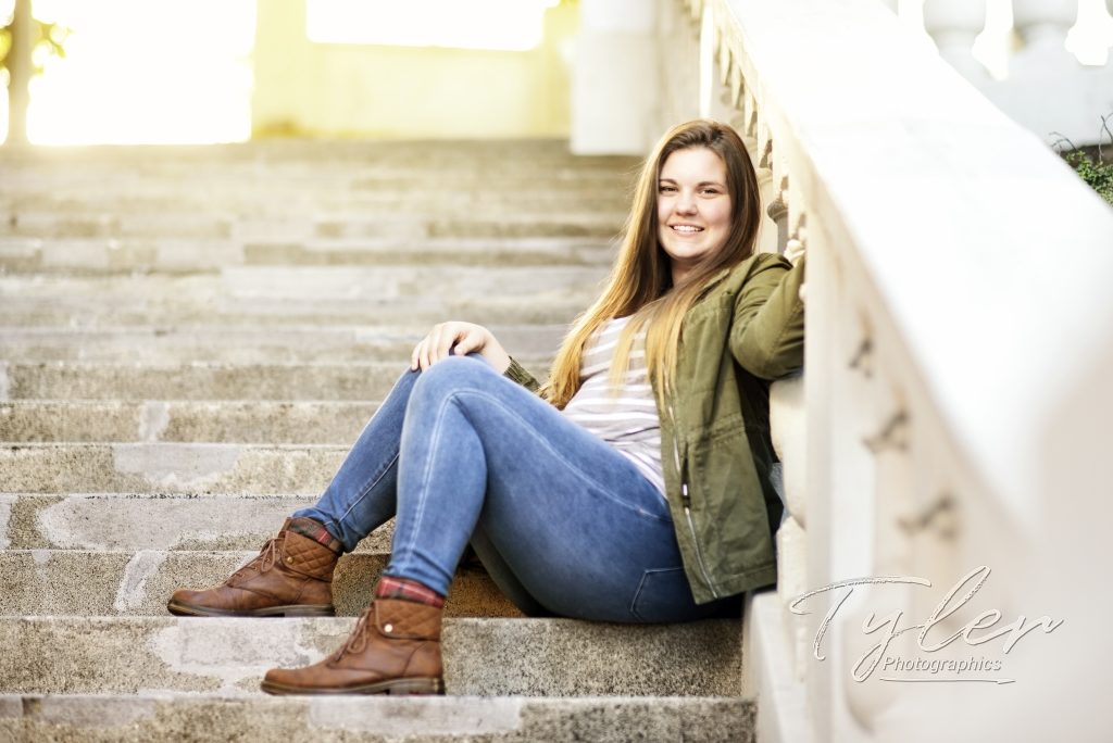 Bonney Lake Photography Studio Senior Grace Murphy